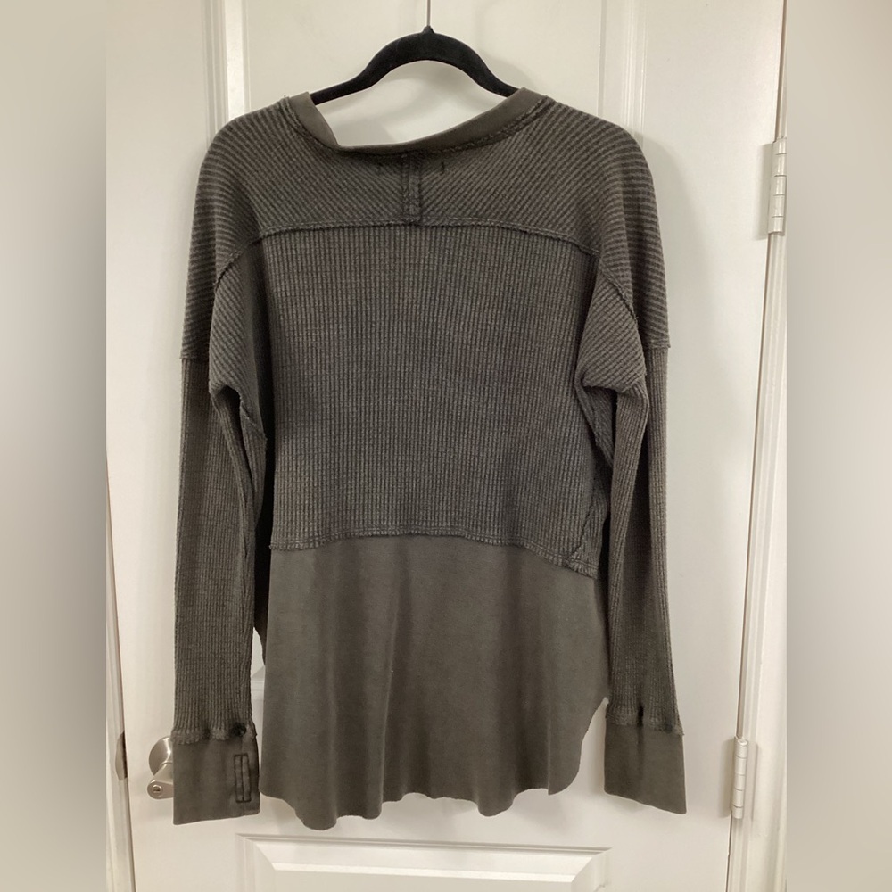 We The Free Charcoal Ribbed Top - Picture 4 of 4